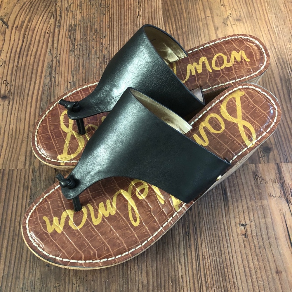 SAM Edelman black wedge size 8